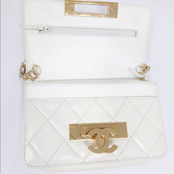 ❌SOLD❌Chanel Golden Class Wallet On Chain WOC - Picture 6 of 10